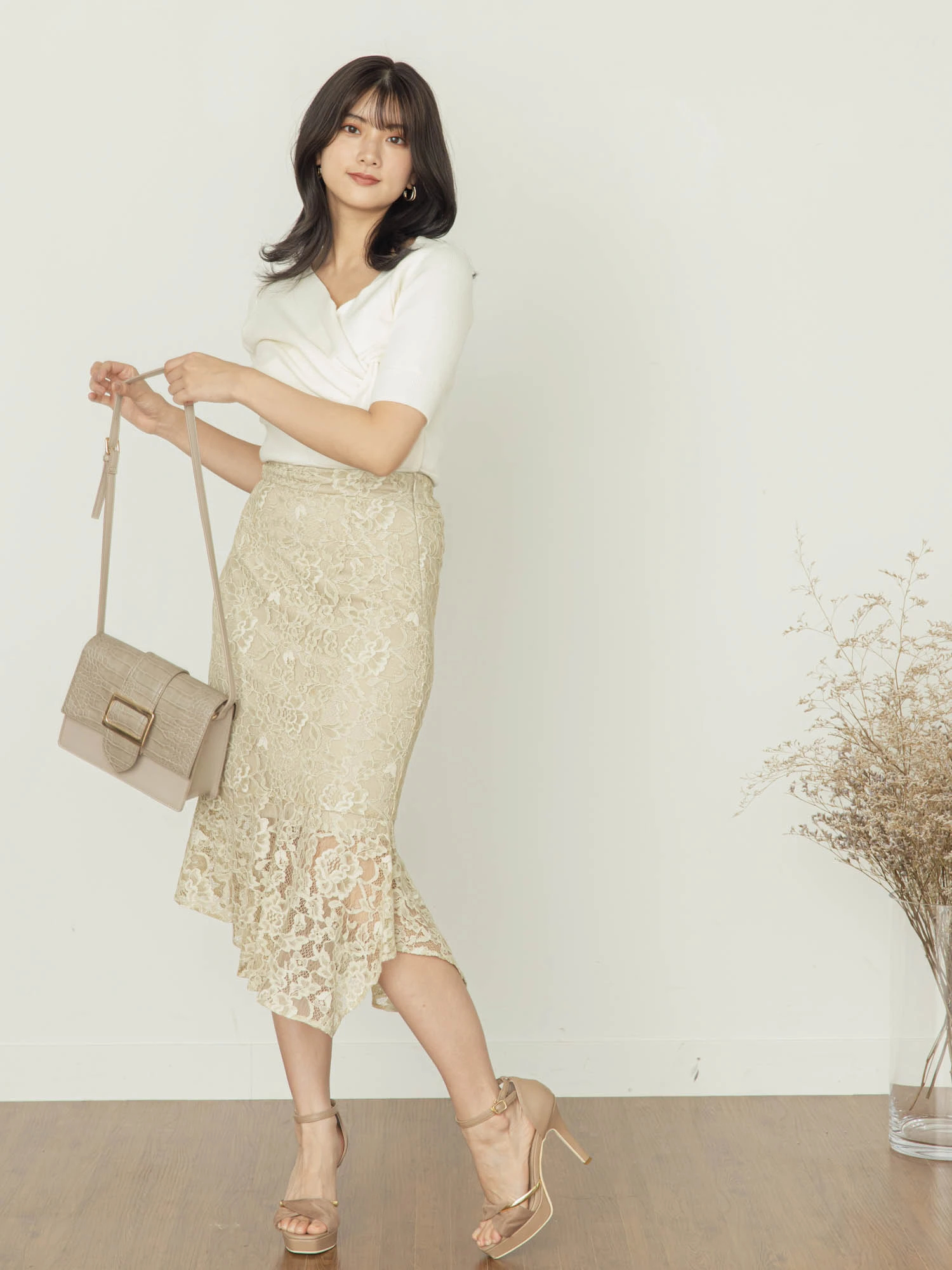 Lip Service リップサービス アシメヘムレーススカート アイテムの詳細 Atomicboxx アトミックボックス Lip Service リップサービス アシメヘムレーススカート アイテムの詳細 Atomicboxx アトミックボックス