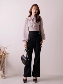 LIP SERVICE(リップサービス) |サイドカットサス付フレアパンツ