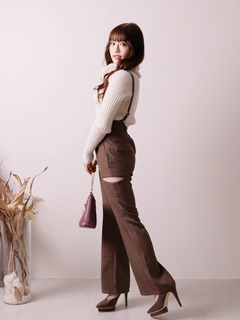 LIP SERVICE(リップサービス) |サイドカットサス付フレアパンツ