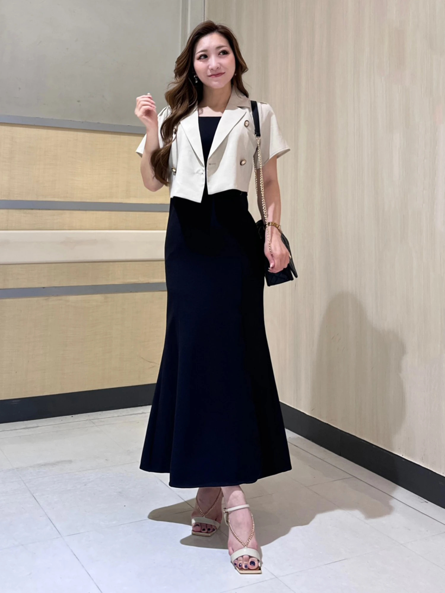 LIP SERVICE（リップサービス）｜ リネンライククロップドジャケット