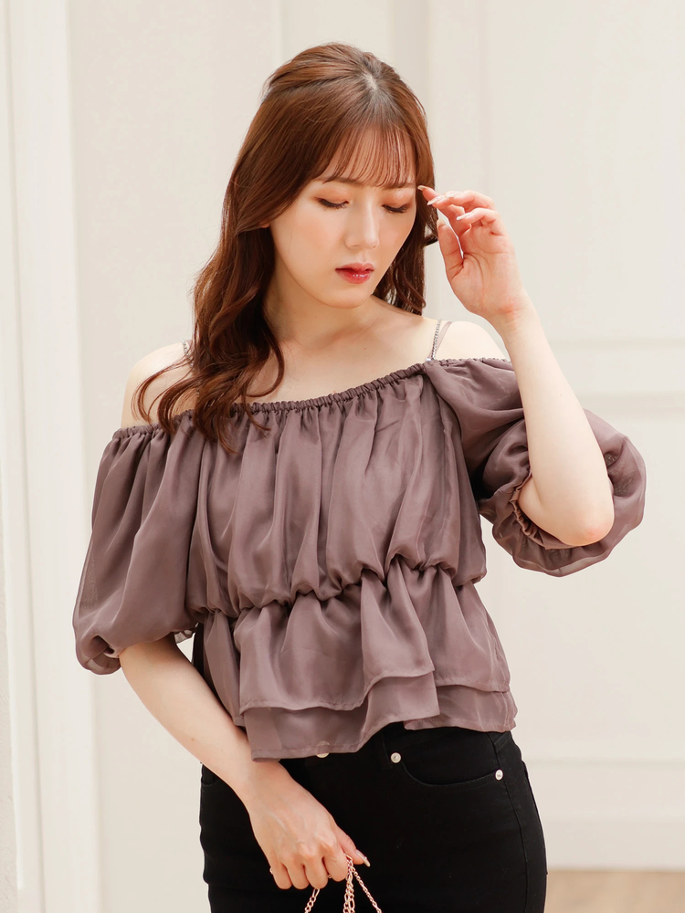 LIP SERVICE(リップサービス) |ボリュームオフショルトップス