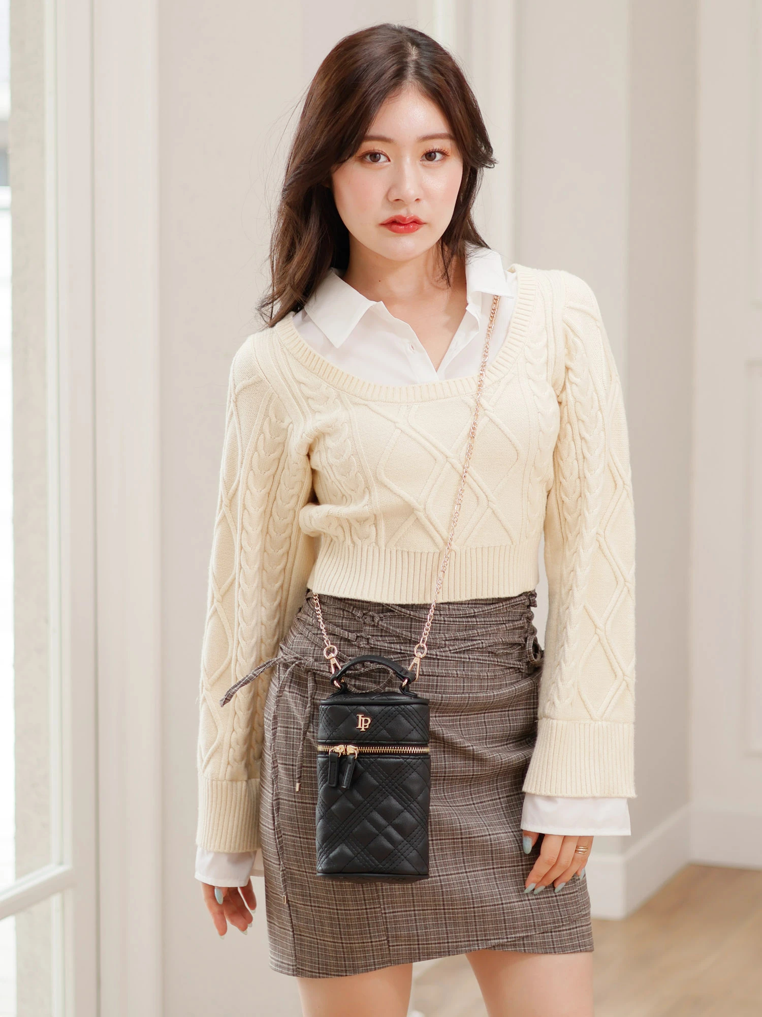 LIP SERVICE（リップサービス）｜ シャツレイヤードケーブルニット