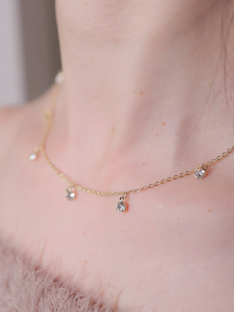 LIP SERVICE(リップサービス) |ポイントストーンネックレス