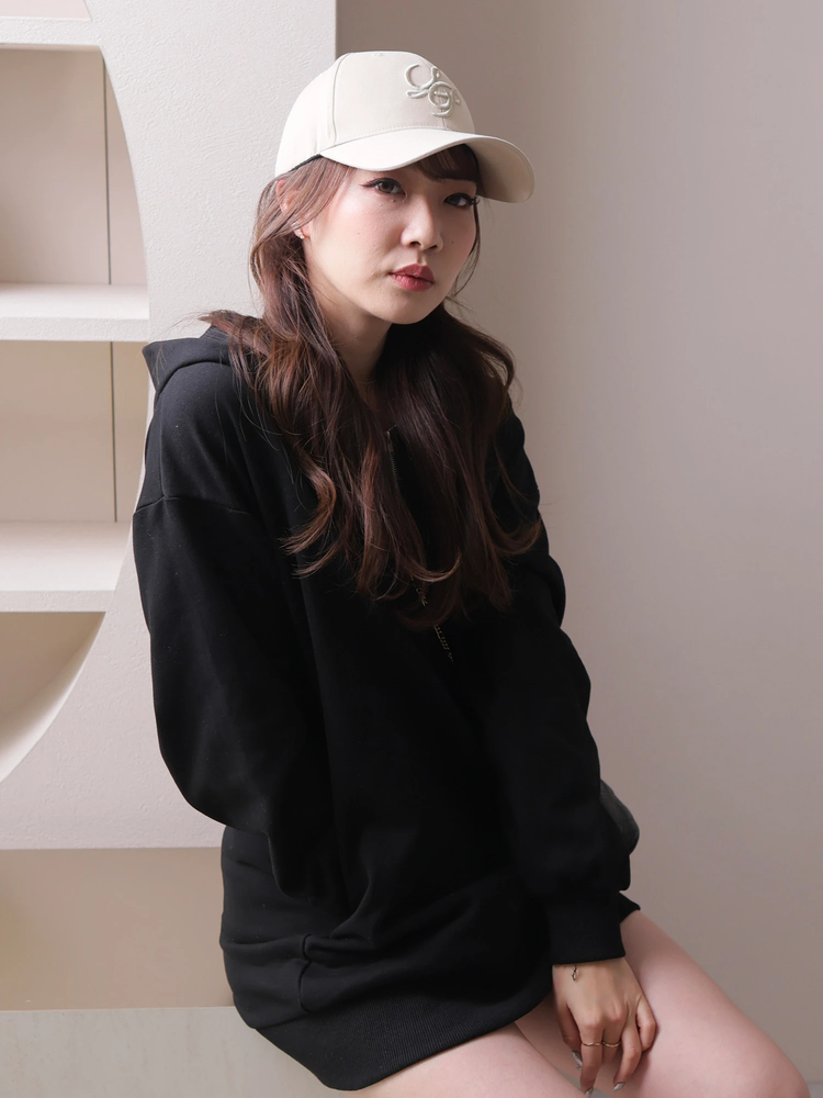 LIP SERVICE(リップサービス) |ハーフZIPエンブレムスウェットワンピース