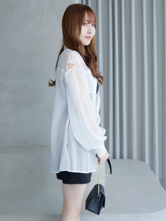 LIP SERVICE(リップサービス) |ショルダースリットシアーシャツ