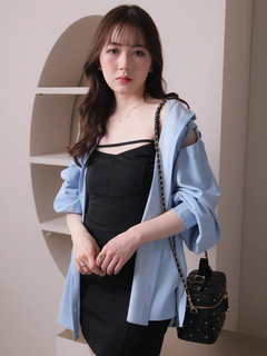 LIP SERVICE(リップサービス) |ショルダースリットシアーシャツ