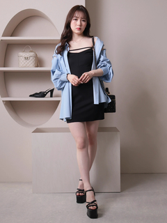 LIP SERVICE(リップサービス) |ショルダースリットシアーシャツ