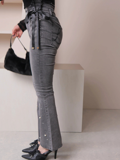 LIP SERVICE(リップサービス) |ジュエルフレアデニムパンツ