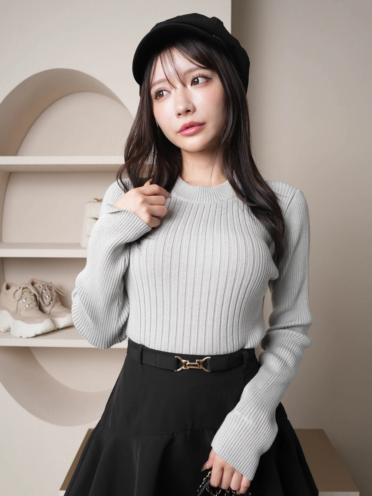 LIP SERVICE（リップサービス）｜ ロゴポイントモックネックリブニット