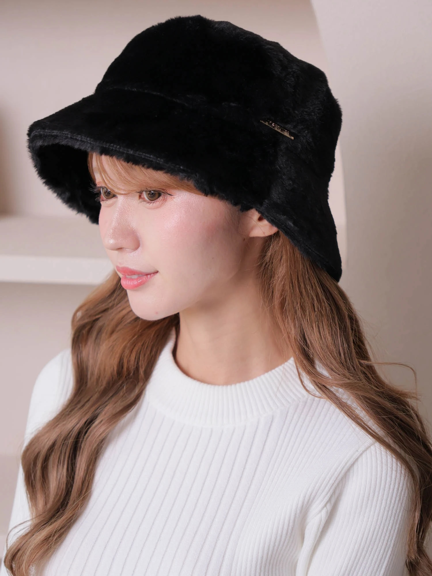 LIP SERVICE（リップサービス）｜ プレートファーバケットハット