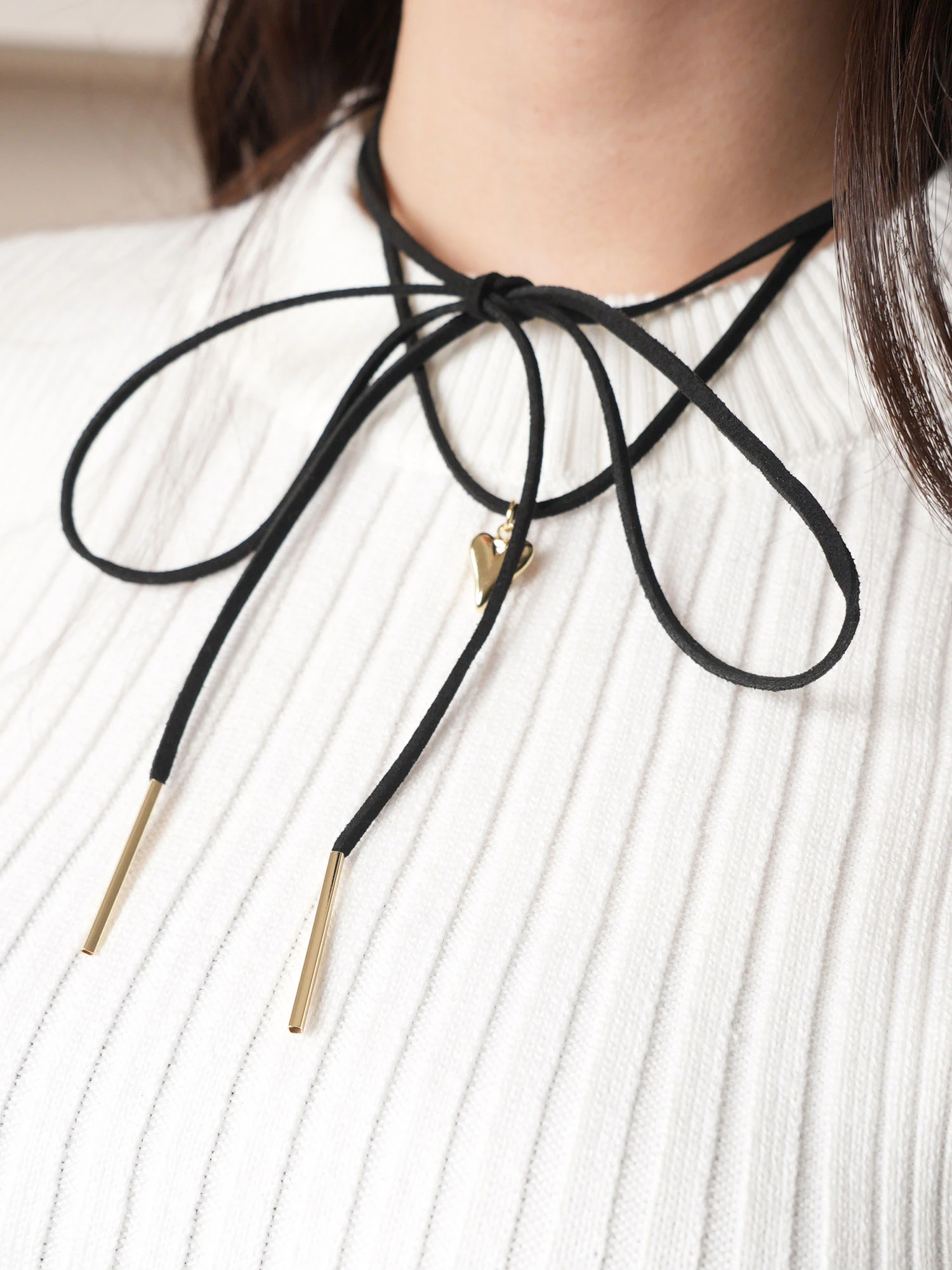 LIP SERVICE（リップサービス）｜ ハートチャーム付スエードチョーカー