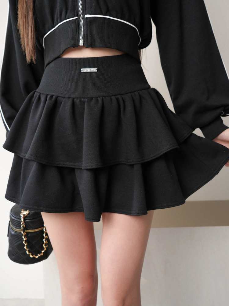 LIP SERVICE(リップサービス) |ラメスウェットフリルショーパン