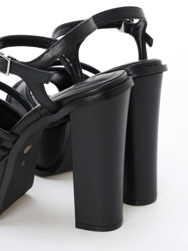 LIP SERVICE（リップサービス）｜ プランプエッジボリュームソール