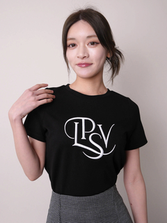 LIP SERVICE(リップサービス) |カーブロゴTシャツ
