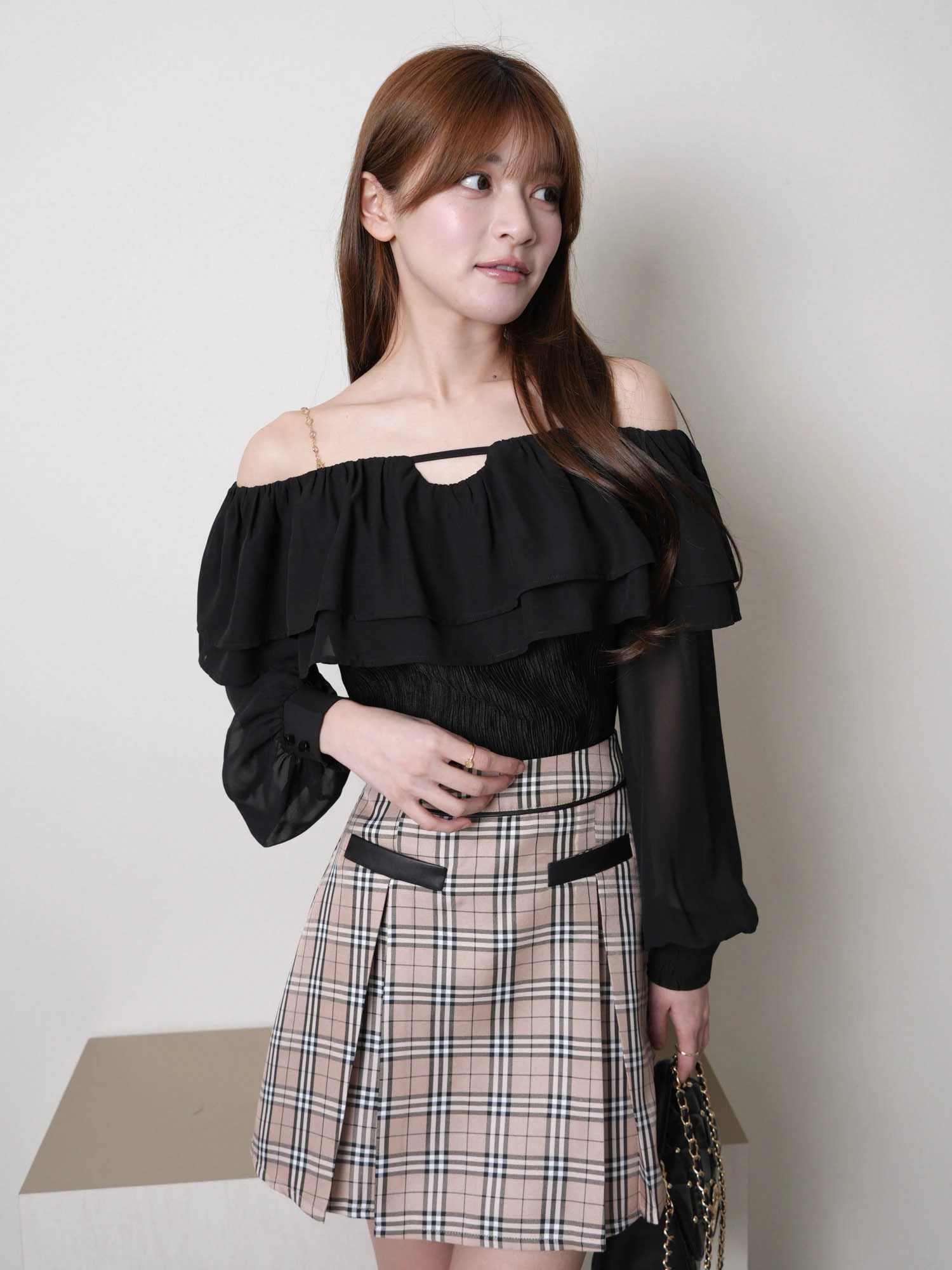 LIP SERVICE（リップサービス）｜ ジュエルストラップオフショル