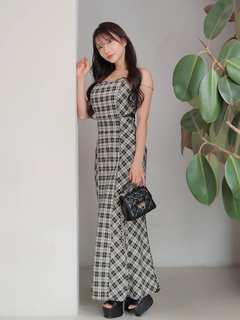 LIP SERVICE(リップサービス) |サイドシアーマーメイドキャミワンピース