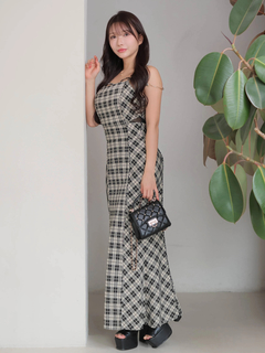 LIP SERVICE(リップサービス) |サイドシアーマーメイドキャミワンピース