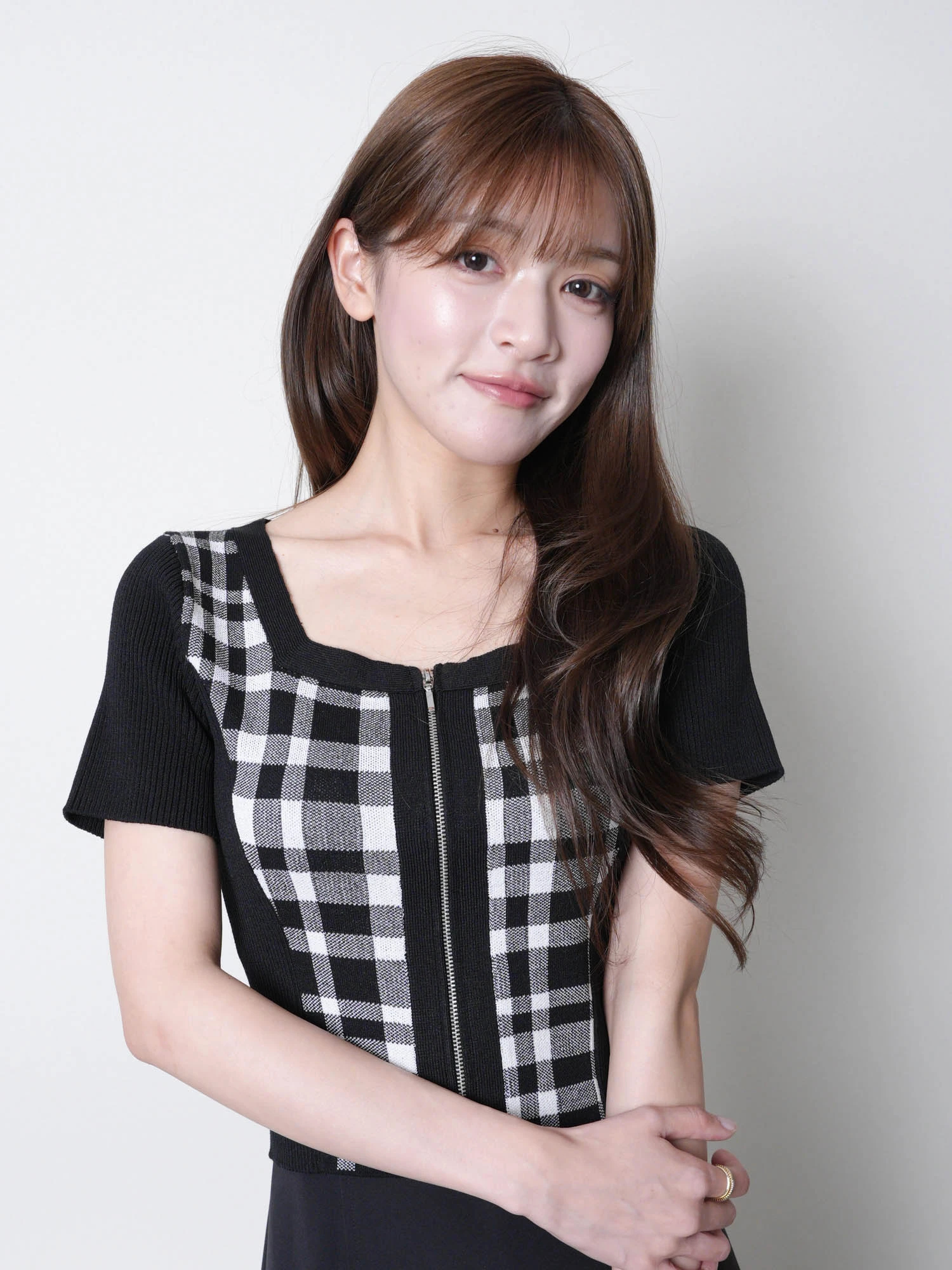 LIP SERVICE（リップサービス）｜ フロントZIPチェックジャガード