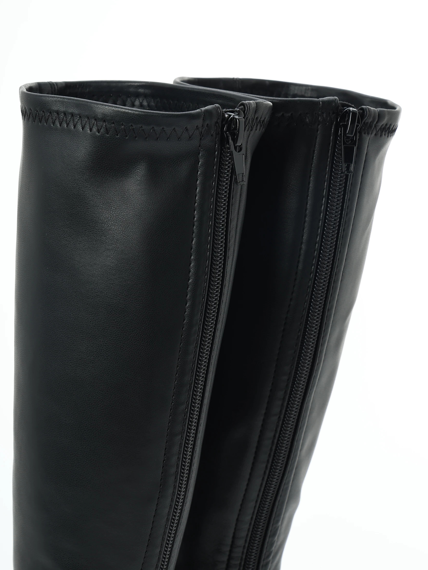 LIP SERVICE（リップサービス）｜ ボリュームソールミドルブーツ