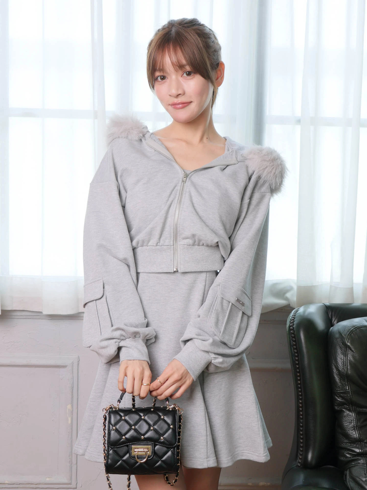 LIP SERVICE(リップサービス) |ファーフードスウェットパーカー