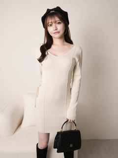 LIP SERVICE(リップサービス) |サイドレーススピンドルニットワンピース