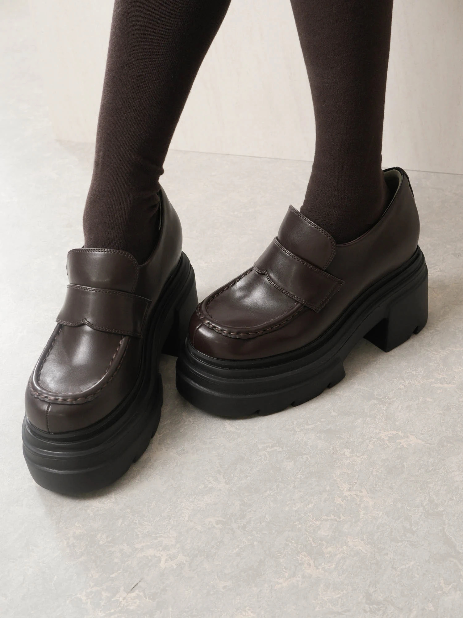 LIP SERVICE ボリュームインソールローファー 厚底ローファー サイズM LIP SERVICE（リップサービス）｜ ボリュームインソール