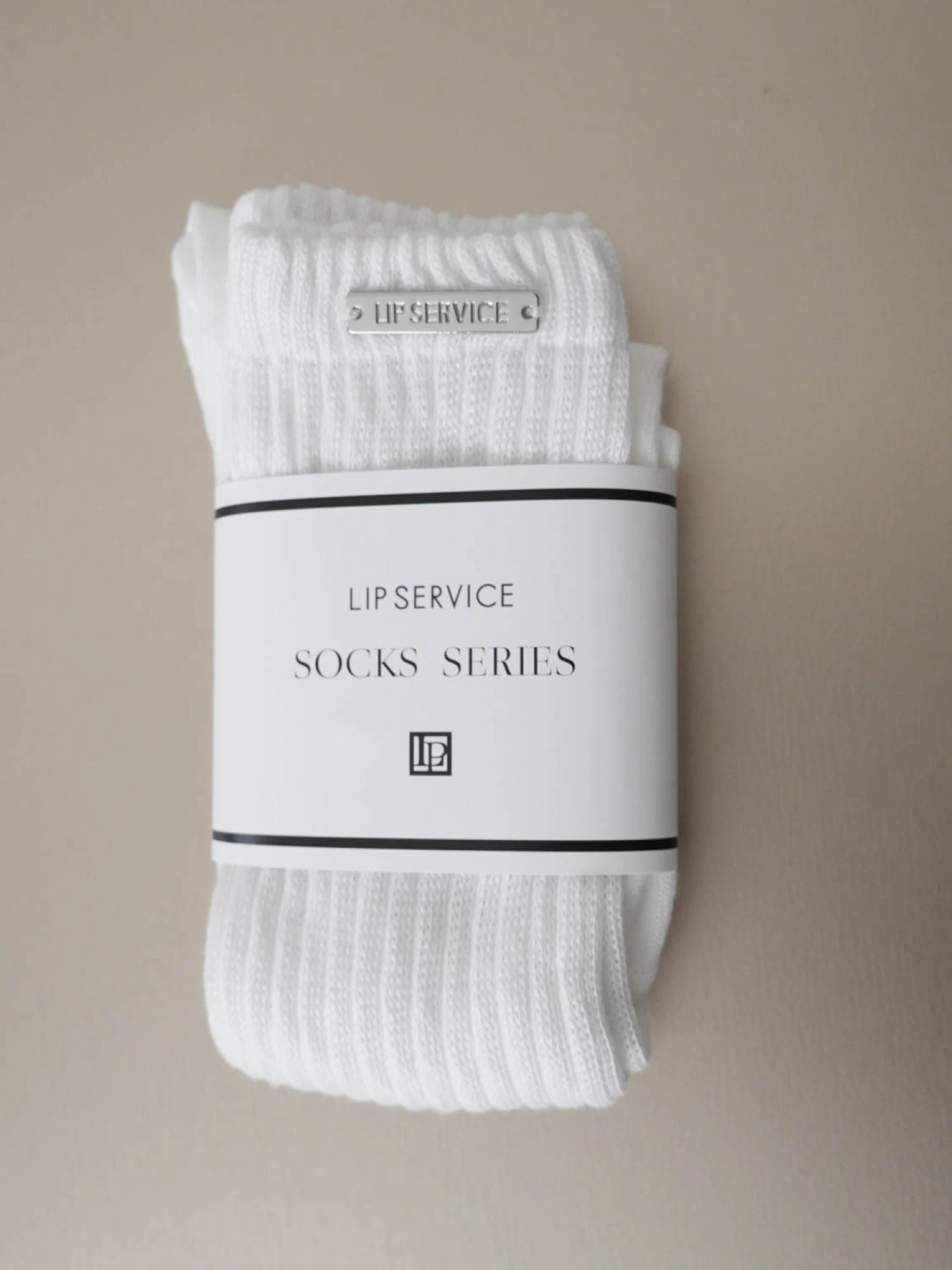 LIP SERVICE（リップサービス）｜ ポイントプレートルーズソックス