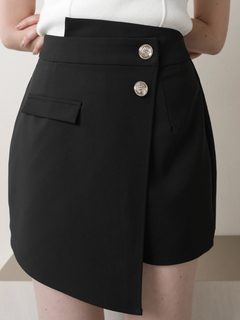 LIP SERVICE(リップサービス) |アシメボタンラップショートパンツ