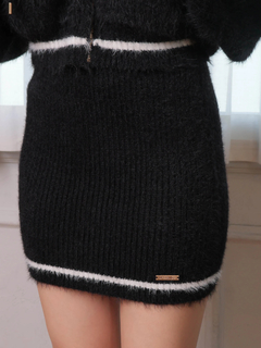 LIP SERVICE(リップサービス) |フェザーニットミニスカート