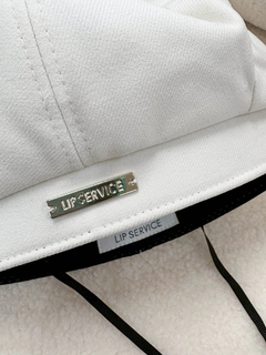 LIP SERVICE(リップサービス) |ポイントプレートベレー