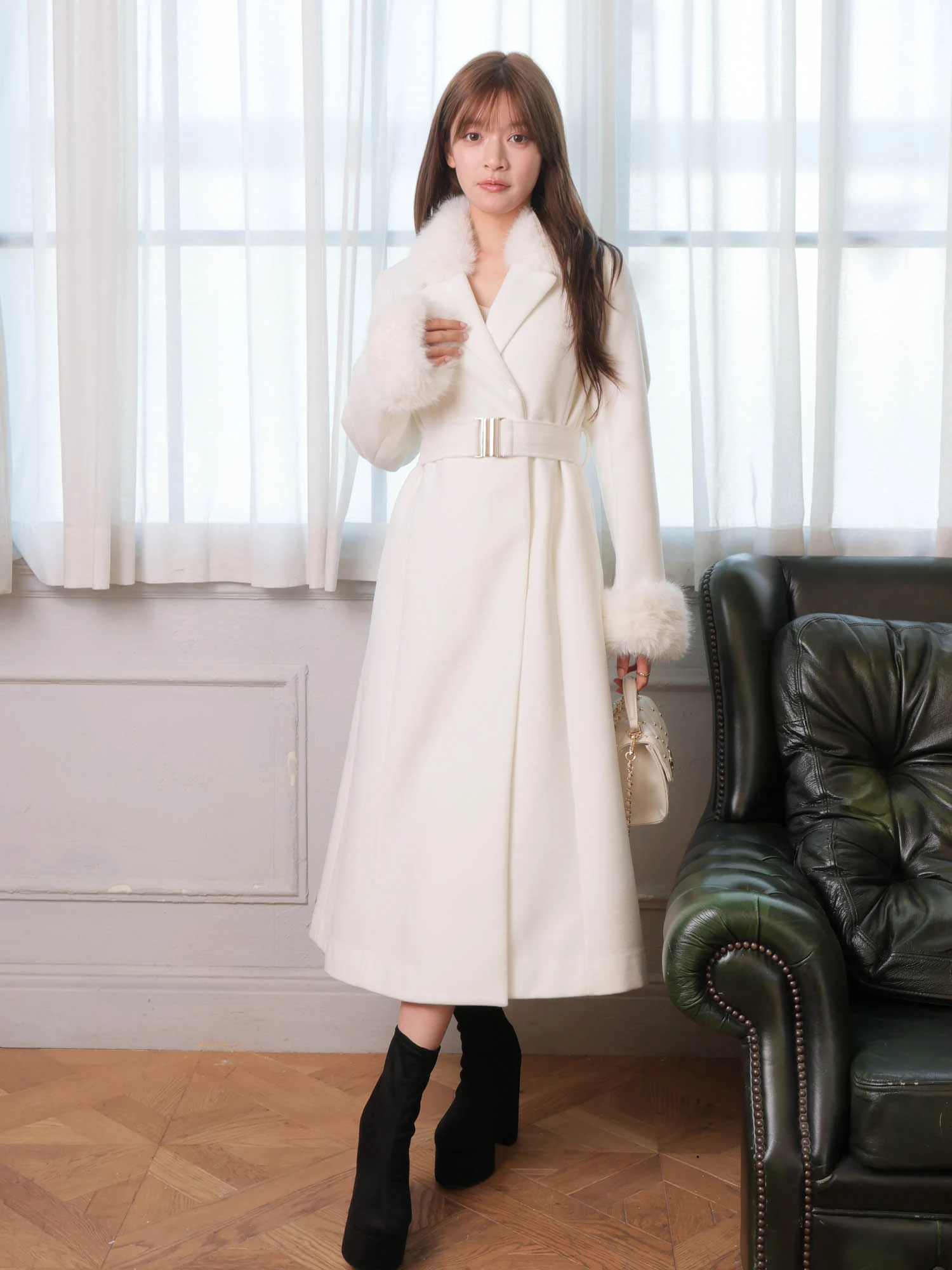 LIP SERVICE（リップサービス）｜ LADYライクファーカラーロングコート