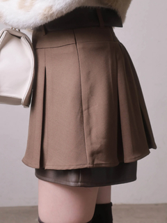 LIP SERVICE(リップサービス) |レザーレイヤードプリーツショートパンツ