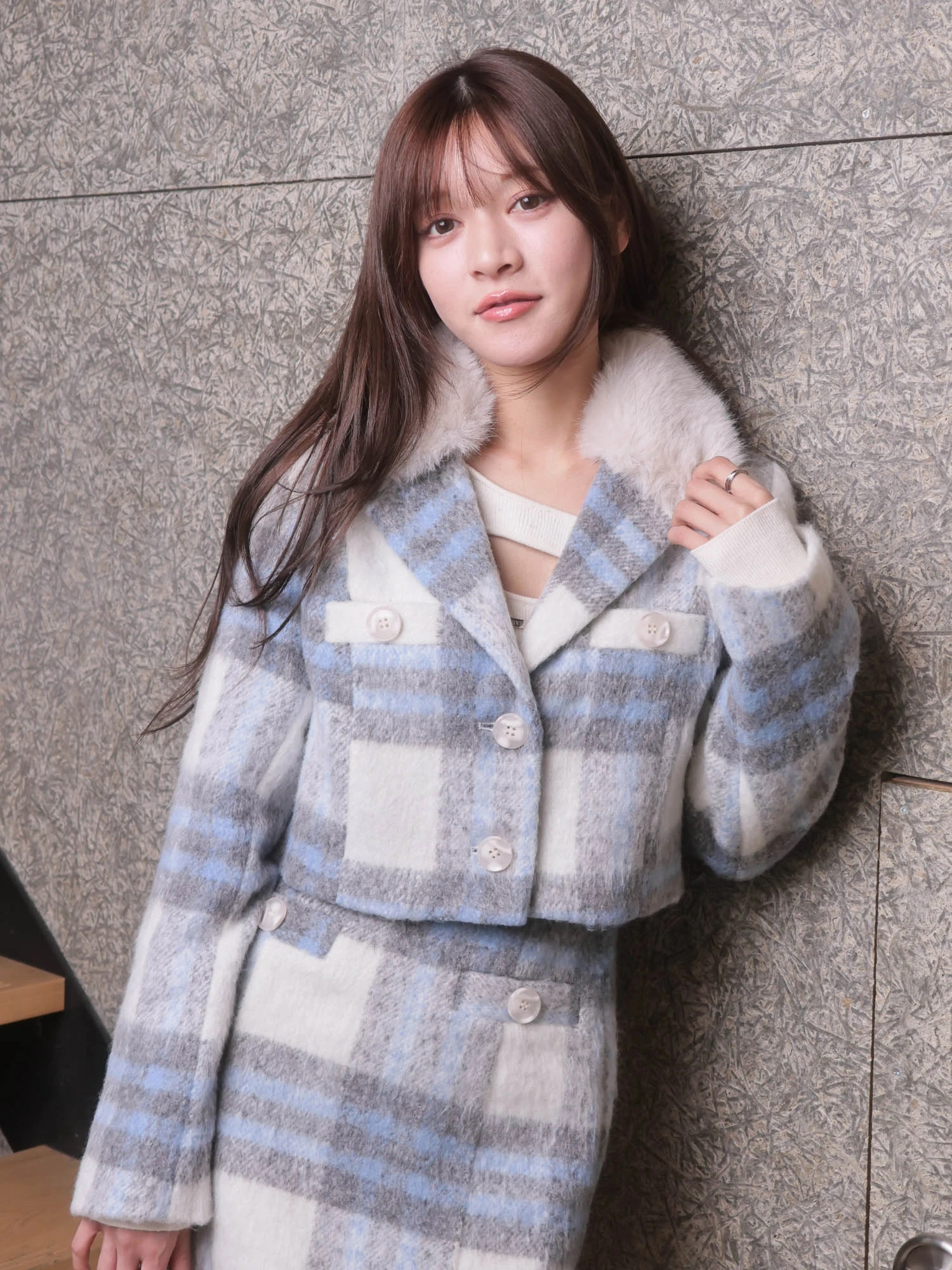 LIP SERVICE（リップサービス）｜ ファーカラーシャギーチェック