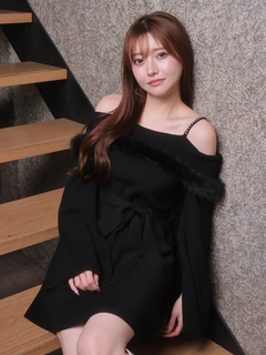 LIP SERVICE(リップサービス) |ジュエルチェーンファーオフショルニットワンピース