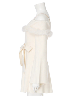 LIP SERVICE(リップサービス) |ジュエルチェーンファーオフショルニットワンピース