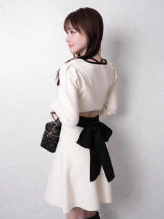 LIP SERVICE(リップサービス) |バックリボンバイカラーフレアワンピース