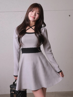 LIP SERVICE(リップサービス) |バックリボンバイカラーフレアワンピース