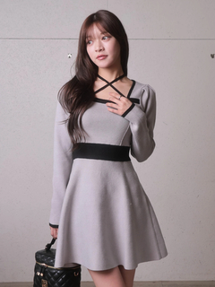 LIP SERVICE(リップサービス) |バックリボンバイカラーフレアワンピース