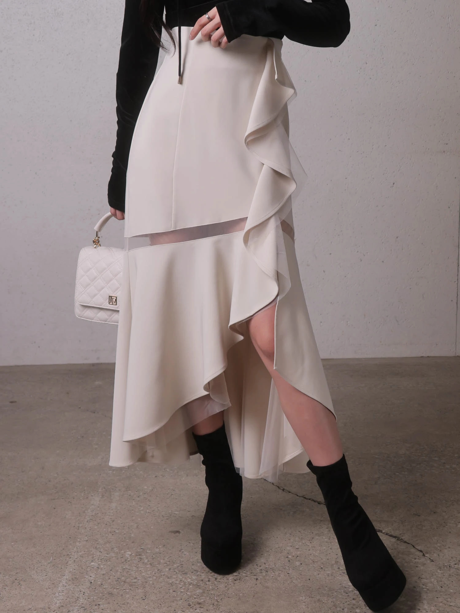 LIP SERVICE（リップサービス）｜ シアーラインラッフルロングスカート