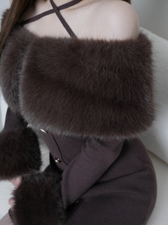 LIP SERVICE(リップサービス) |ファーオフショルボタンニットワンピース