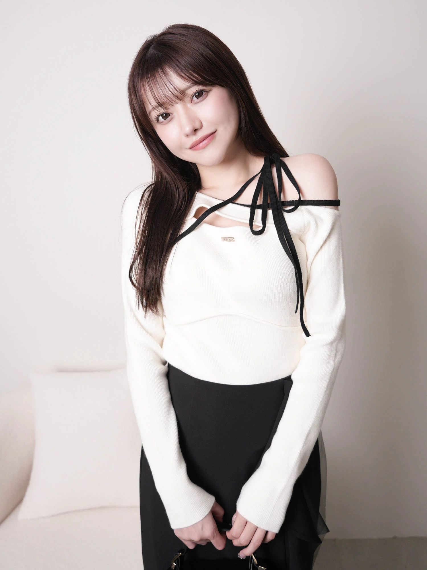 LIP SERVICE（リップサービス）｜ アシメオフショルストラップ