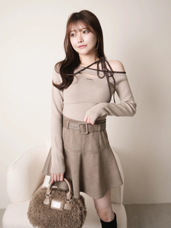 LIP SERVICE(リップサービス) |アシメオフショルストラップニット