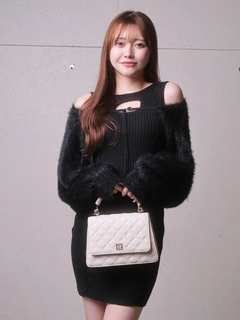 LIP SERVICE(リップサービス) |デコルテオープンドッキングニットワンピース