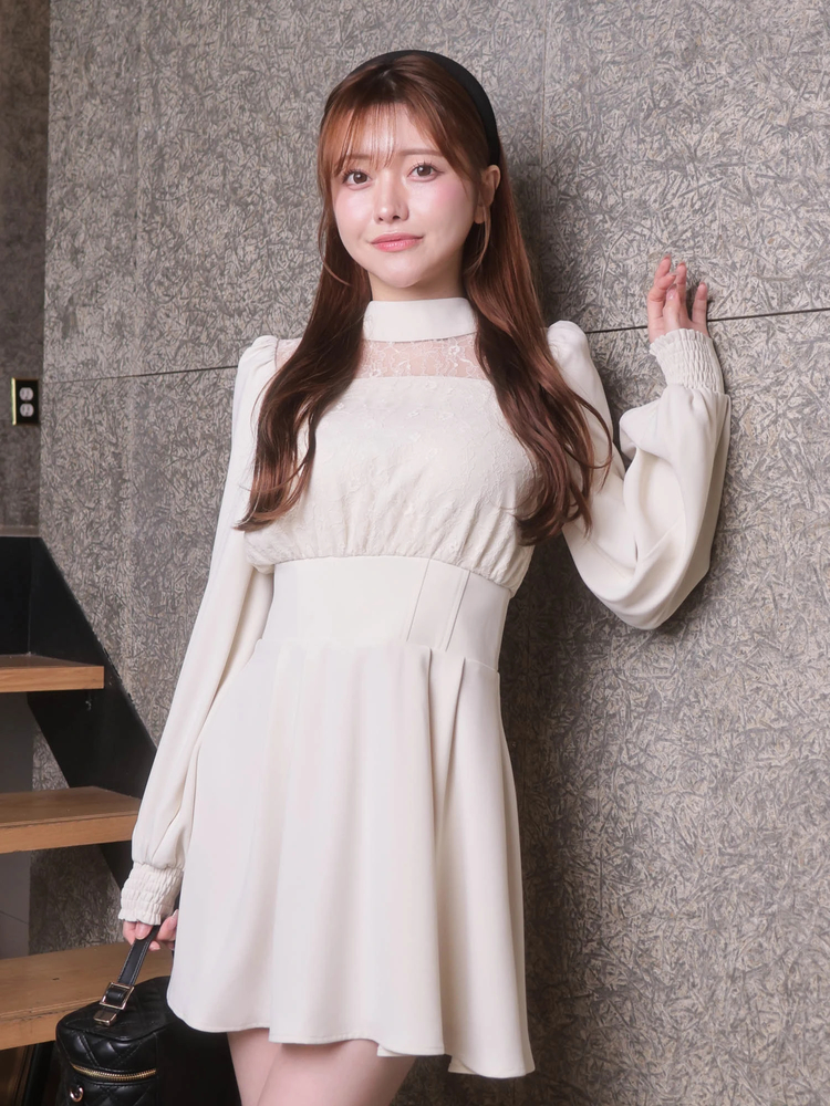 LIP SERVICE(リップサービス) |レースドッキングフレアワンピース