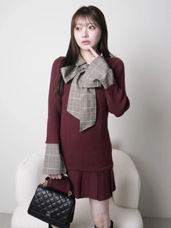 LIP SERVICE(リップサービス) |フロントZIPニットプリーツワンピース