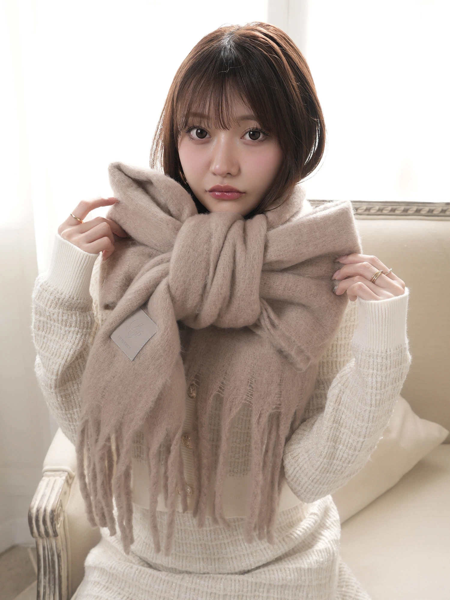 LIP SERVICE（リップサービス）｜ レザータグマフラー アイテムの詳細