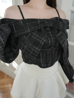 LIP SERVICE(リップサービス) |リボンオフショルロングスリーブトップス