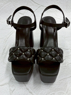 LIP SERVICE(リップサービス) |キルティングビジューサンダル