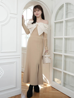 LIP SERVICE(リップサービス) |リボンオフショルバイカラーワンピース