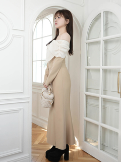 LIP SERVICE(リップサービス) |リボンオフショルバイカラーワンピース